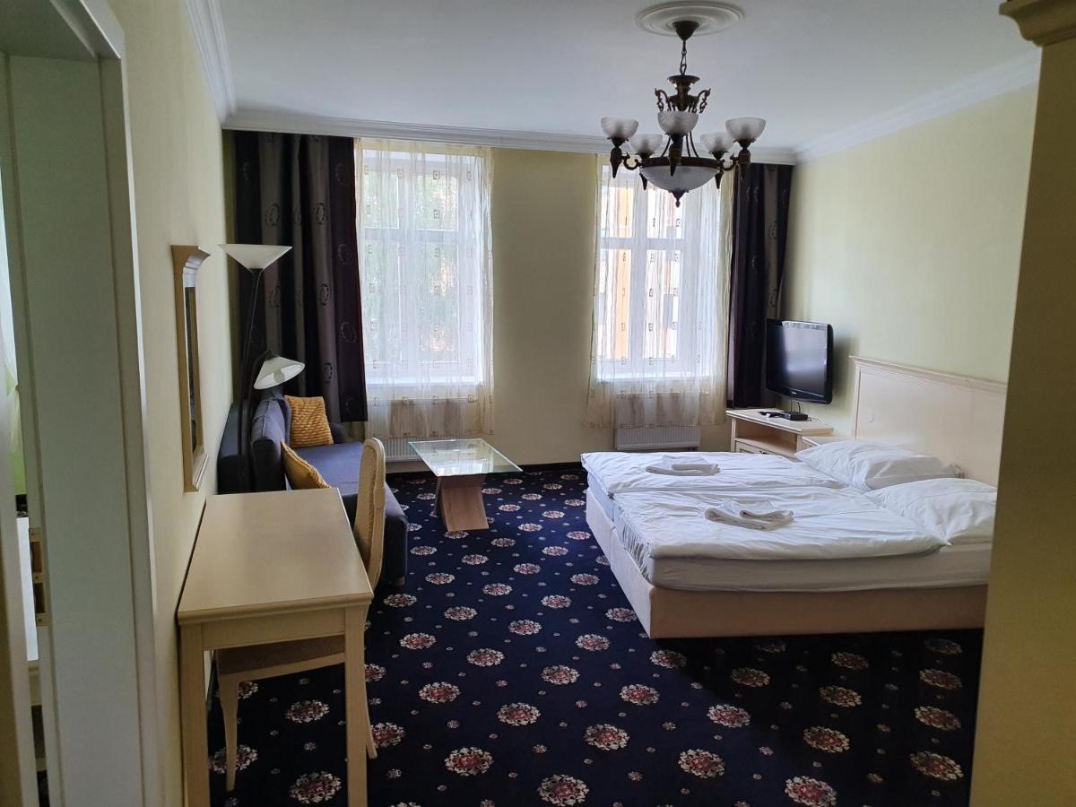 Evergreen Apartments Hotel Karlovy Vary Extérieur photo